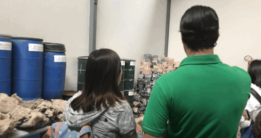 1602395887796902.gif 参观仓库动图.GIF